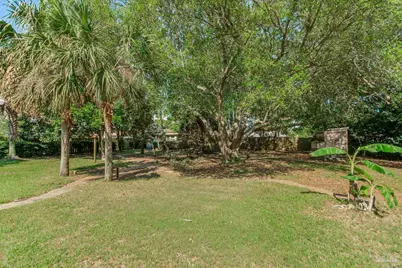 2034 Bayou Dr, Navarre, FL 32566 - Photo 40