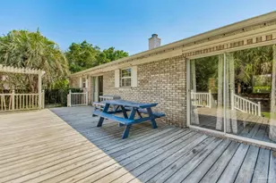 2034 Bayou Dr, Navarre, FL 32566 - Photo 34