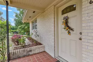 621 Parker Cir, Pensacola, FL 32504 - Photo 6