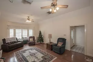 5008 Muldoon Cir, Pensacola, FL 32526 - Photo 2