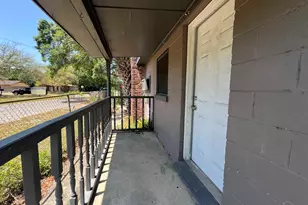 1036 Hawthorne Dr, Pensacola, FL 32507 - Photo 12