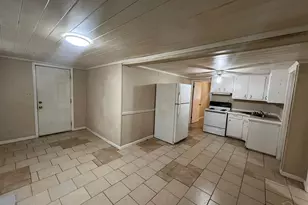 1036 Hawthorne Dr, Pensacola, FL 32507 - Photo 2