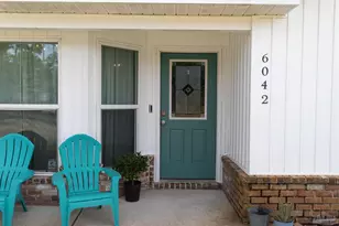 6042 Capitol Dr, Gulf Breeze, FL 32563 - Photo 4
