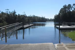 5511 Cottonwood Dr, Milton, FL 32570 - Photo 2