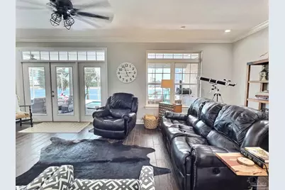 14055 & 14057 Canal Dr, Pensacola, FL 32507 - Photo 10