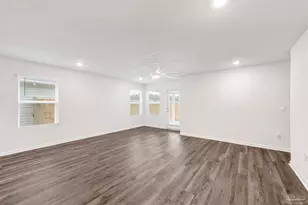 6304 Firefly Dr, Milton, FL 32583 - Photo 4