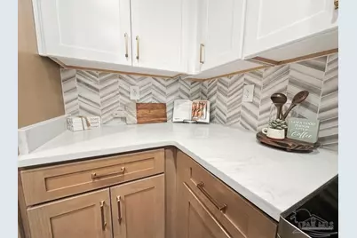 424 Ronda St, Pensacola, FL 32534 - Photo 12
