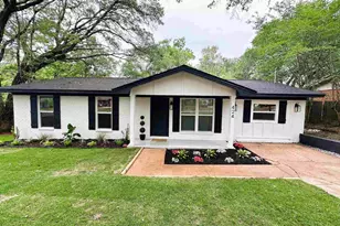 424 Ronda St, Pensacola, FL 32534 - Photo 1