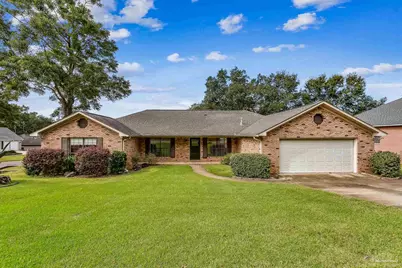 1960 Woodbridge Dr, Pensacola, FL 32514 - Photo 1