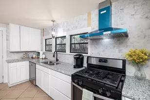 1724 E Maxwell St, Pensacola, FL 32503 - Photo 18