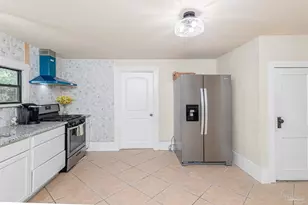 1724 E Maxwell St, Pensacola, FL 32503 - Photo 14