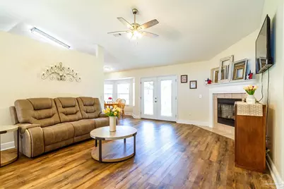 7154 Inniswold Dr, Pensacola, FL 32526 - Photo 6
