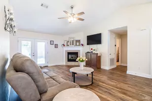 7154 Inniswold Dr, Pensacola, FL 32526 - Photo 6