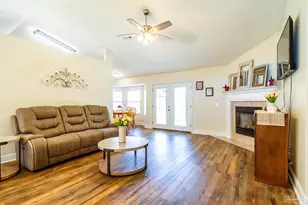 7154 Inniswold Dr, Pensacola, FL 32526 - Photo 6