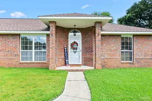 7154 Inniswold Dr, Pensacola, FL 32526 - Photo 2