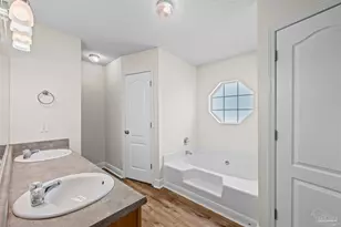 7154 Inniswold Dr, Pensacola, FL 32526 - Photo 10
