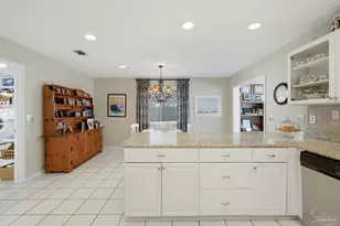4470 La Mirage Dr, Pensacola, FL 32504 - Photo 18