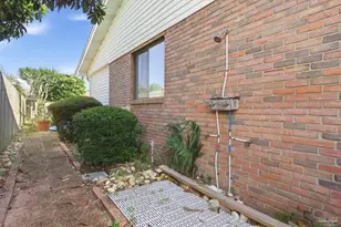 4470 La Mirage Dr, Pensacola, FL 32504 - Photo 48