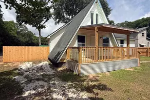 4469 Arcadia St, Milton, FL 32583 - Photo 2