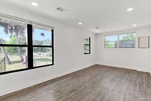 1301 W Lee St, Pensacola, FL 32501 - Photo 32
