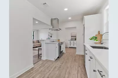 1301 W Lee St, Pensacola, FL 32501 - Photo 20