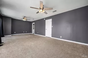 612 S 1st St, Pensacola, FL 32507 - Photo 32