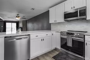 612 S 1st St, Pensacola, FL 32507 - Photo 24