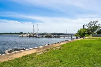 612 S 1st St #24, Pensacola, FL 32507 - Photo 4