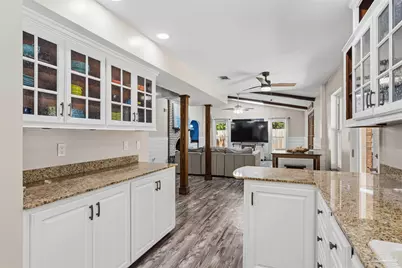 1555 Oak Shore Dr, Gulf Breeze, FL 32563 - Photo 12