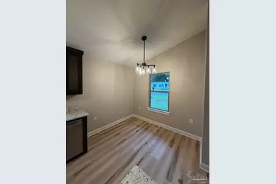 4490 Oak Ln, Milton, FL 32570 - Photo 4