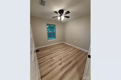 4490 Oak Ln, Milton, FL 32570 - Photo 12