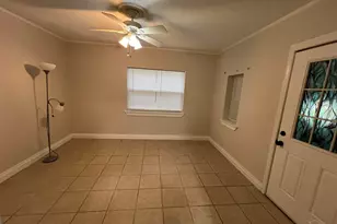 45 W Carver Dr, Pensacola, FL 32507 - Photo 8