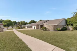 2221 Oxford Dr, Pensacola, FL 32503 - Photo 26