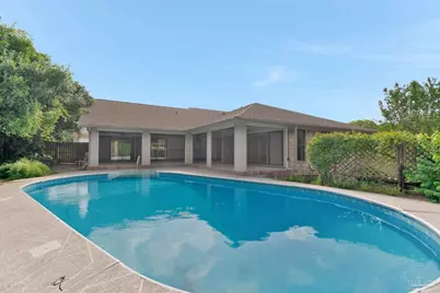 2221 Oxford Dr, Pensacola, FL 32503 - Photo 20