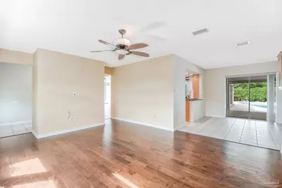 2221 Oxford Dr, Pensacola, FL 32503 - Photo 58