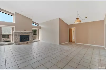 2221 Oxford Dr, Pensacola, FL 32503 - Photo 48
