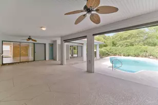 2221 Oxford Dr, Pensacola, FL 32503 - Photo 30