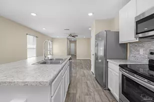 6480 Churchill Cir, Milton, FL 32583 - Photo 12