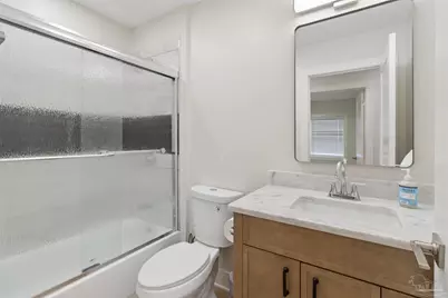 605 Edgewater Dr, Pensacola, FL 32507 - Photo 18