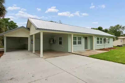 605 Edgewater Dr, Pensacola, FL 32507 - Photo 2
