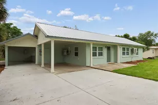 605 Edgewater Dr, Pensacola, FL 32507 - Photo 2