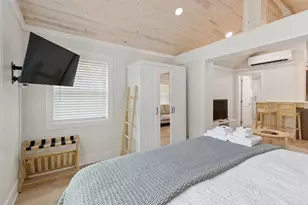 605 Edgewater Dr, Pensacola, FL 32507 - Photo 26