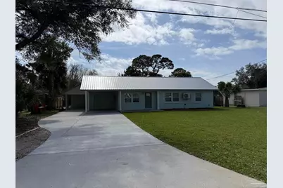 605 Edgewater Dr, Pensacola, FL 32507 - Photo 1