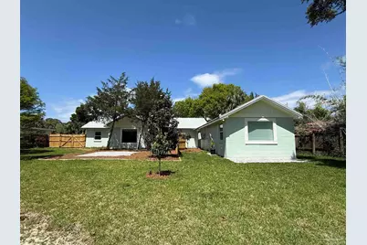 605 Edgewater Dr, Pensacola, FL 32507 - Photo 2