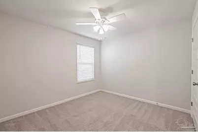 5590 Guinevere Ln, Milton, FL 32583 - Photo 12