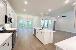 2925 Mountain Laurel Trl, Cantonment, FL 32533 - Photo 2