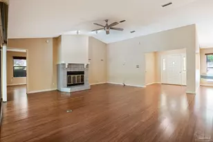 2251 Oxford Dr, Pensacola, FL 32503 - Photo 6