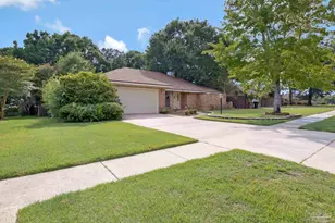 2251 Oxford Dr, Pensacola, FL 32503 - Photo 66