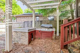 2251 Oxford Dr, Pensacola, FL 32503 - Photo 16