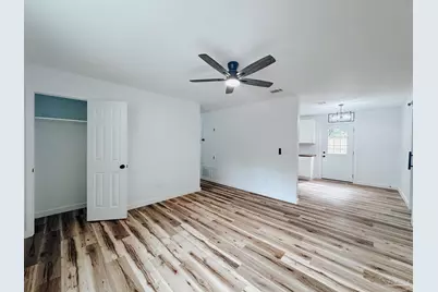 2792 Christine St, Pensacola, FL 32526 - Photo 2